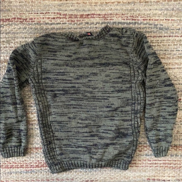 Guess sweater - Picture 2 of 2